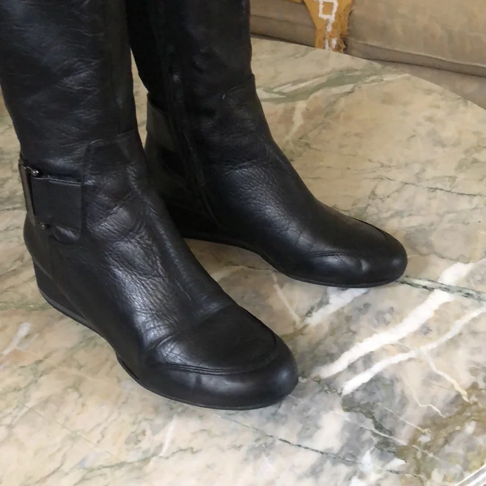 Donna Karan good boots